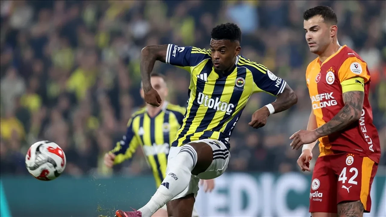 Galatasaray'da 3 yıldızla yollar ayrılıyor! Kiralık isimler evine dönüyor