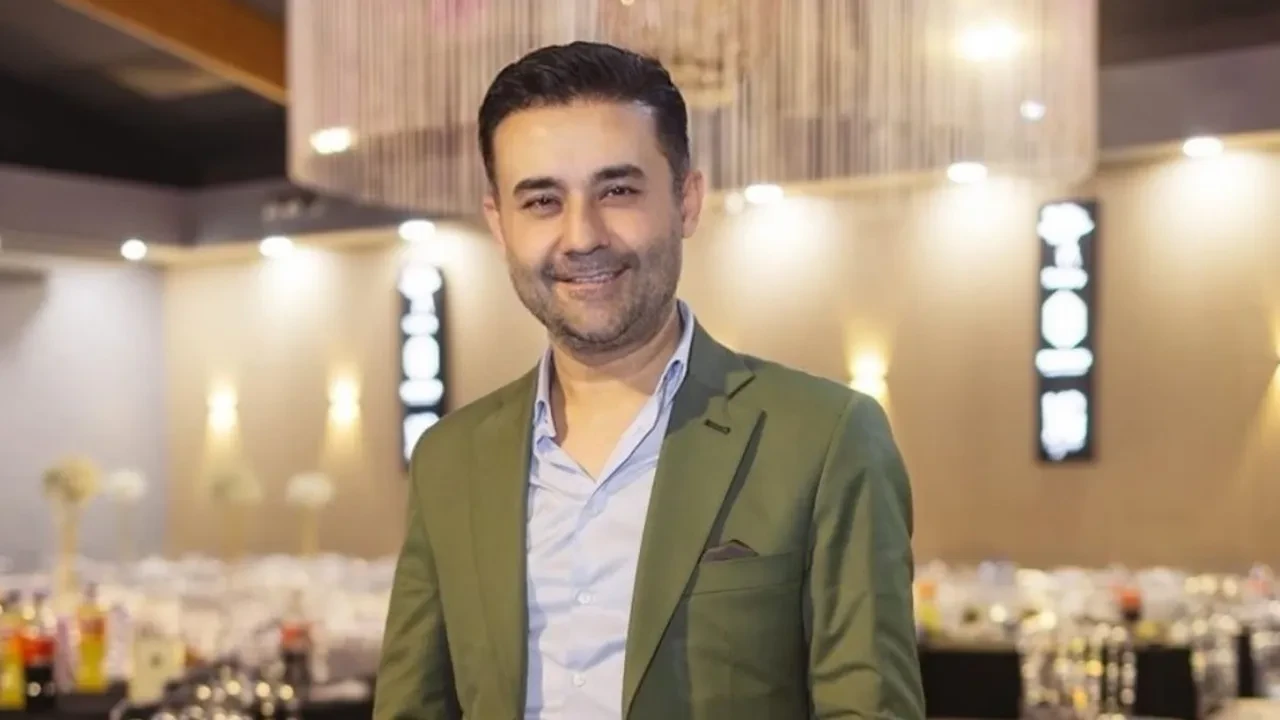 Küçük İbo yıllar sonra ortaya çıktı! Son hali herkesi şaşkına çevirdi