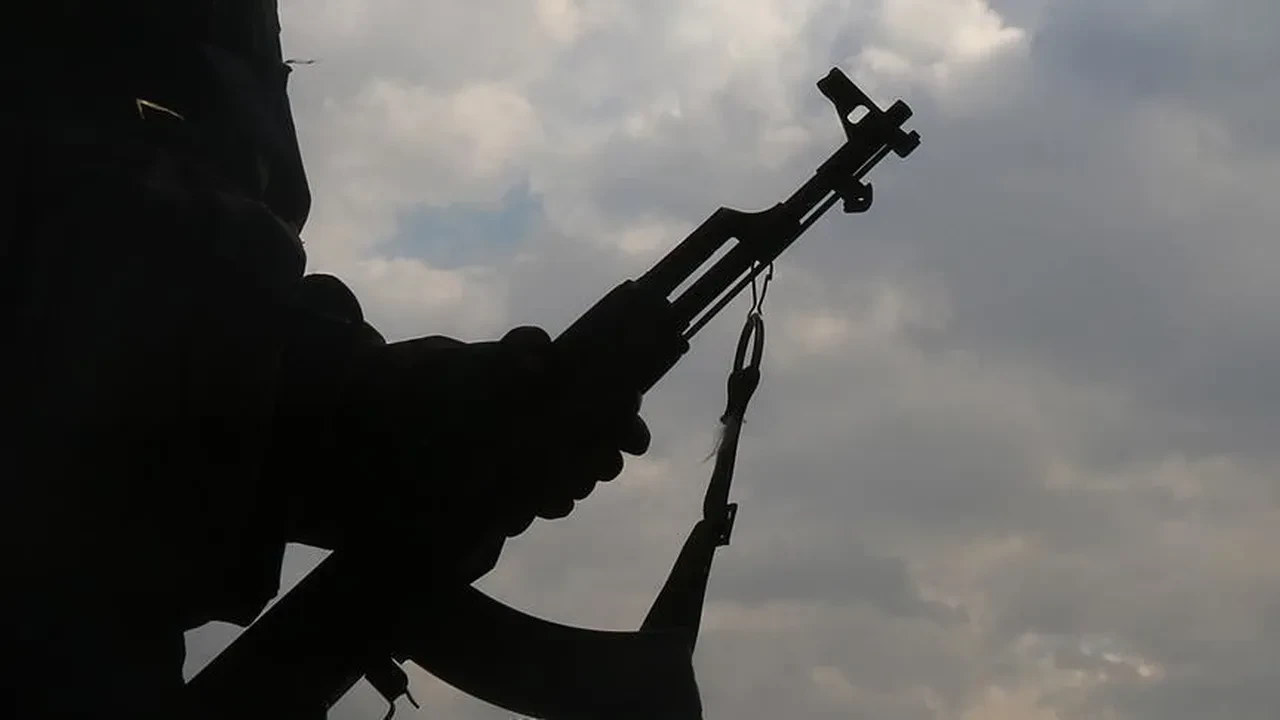 PKK'nın masaya sürdüğü şartları ortaya çıktı: Binlerce dosya ve tahliye talebi