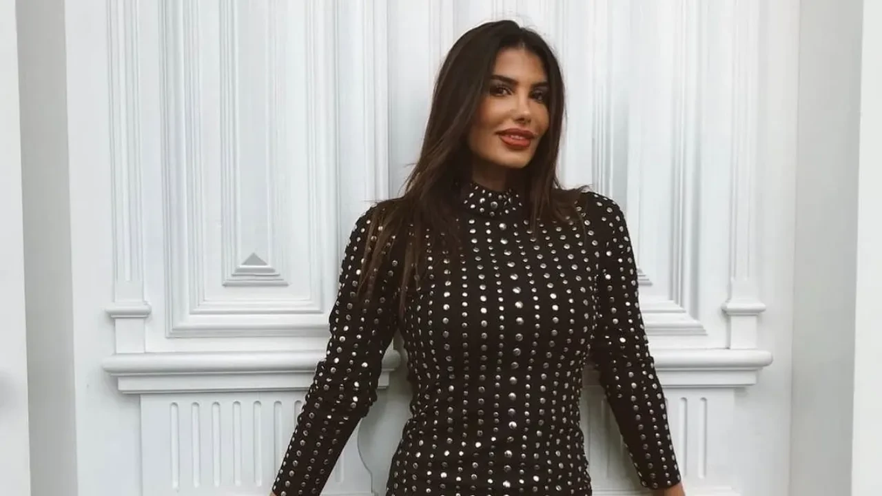 Ünlü şarkıcı Hatice’den aylık gelir itirafı! ‘Sahneye çıkmasam bile…’
