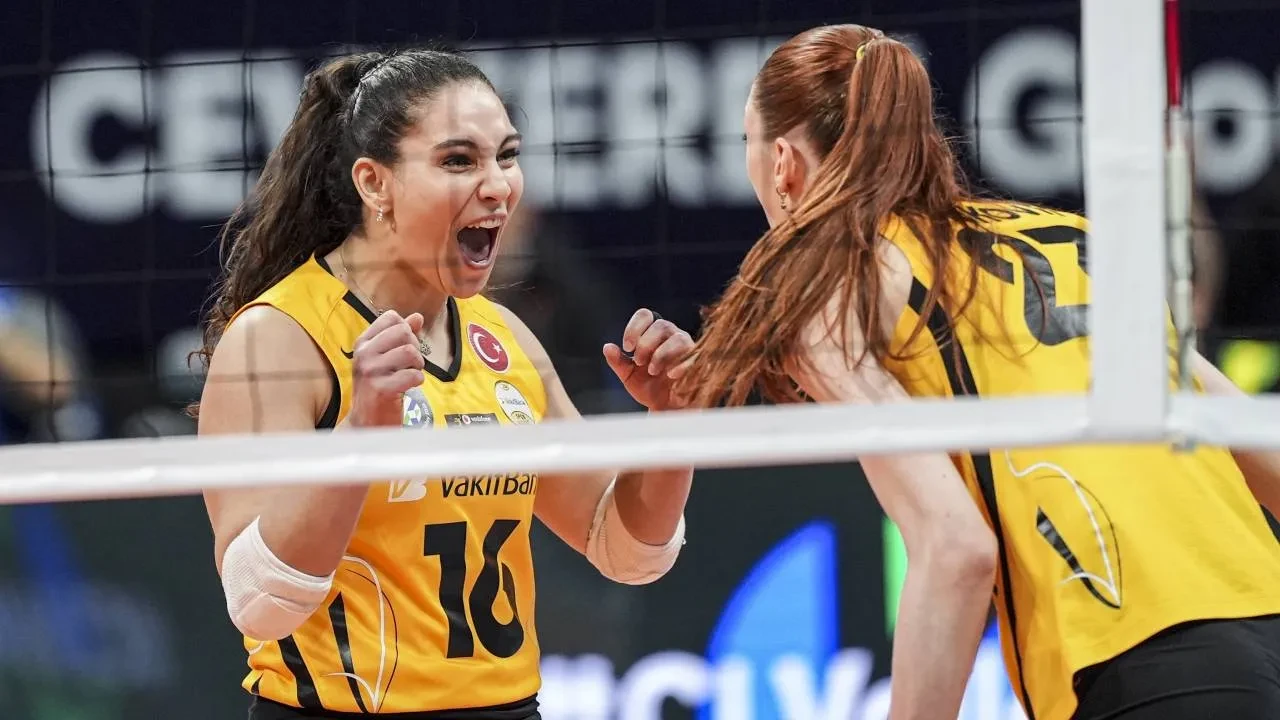VakıfBank, Şampiyonlar Ligi'nde finale yükseldi! Temsilcimiz, Imoco'yu devirdi
