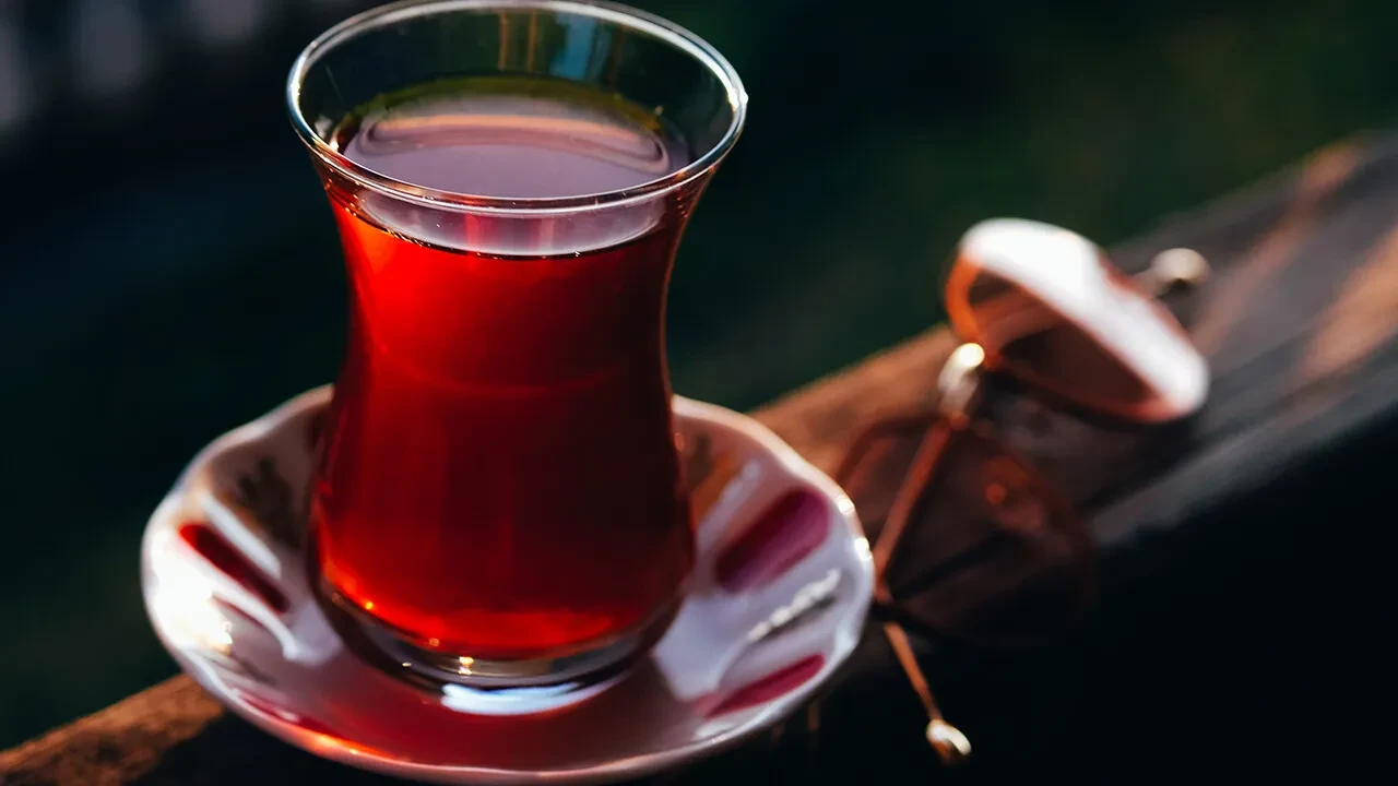 Çaydan sonra halsizlik yaşıyorsanız dikkat! Çay severleri üzen haber