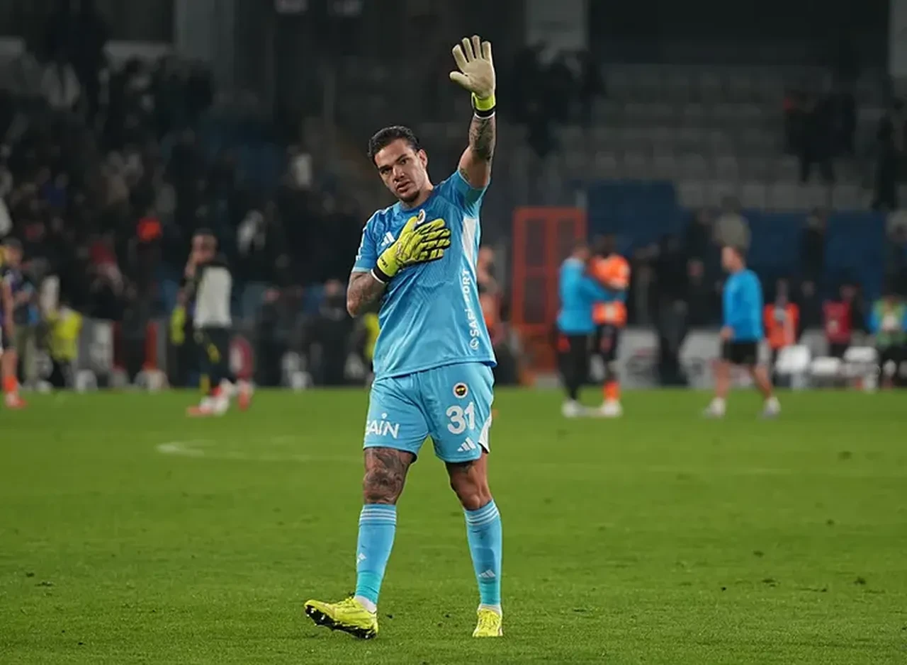 Fenerbahçe'de kaleci operasyonu: Ederson gidiyor, dünya yıldızı geliyor!