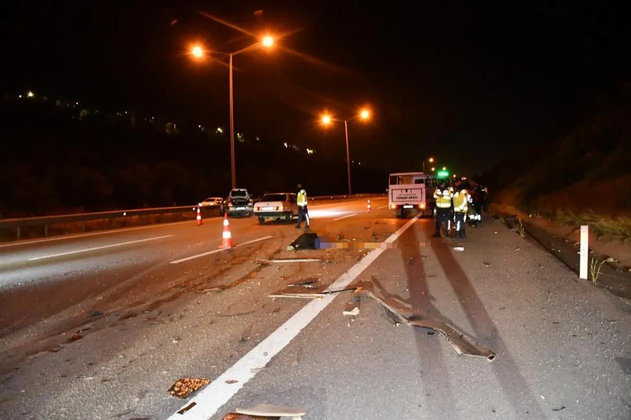 İskenderun'da otomobil tıra arkadan çarptı: Korkunç kazada genç kız hayatını kaybetti