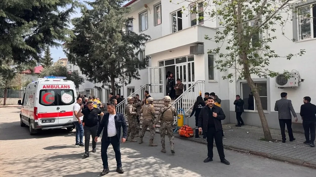 Kahramanmaraş ve Şanlıurfa'daki okul saldırılarını araştıracak komisyonun takvimi belli oldu! Saldırganların 3 temel özelliği vurgulandı