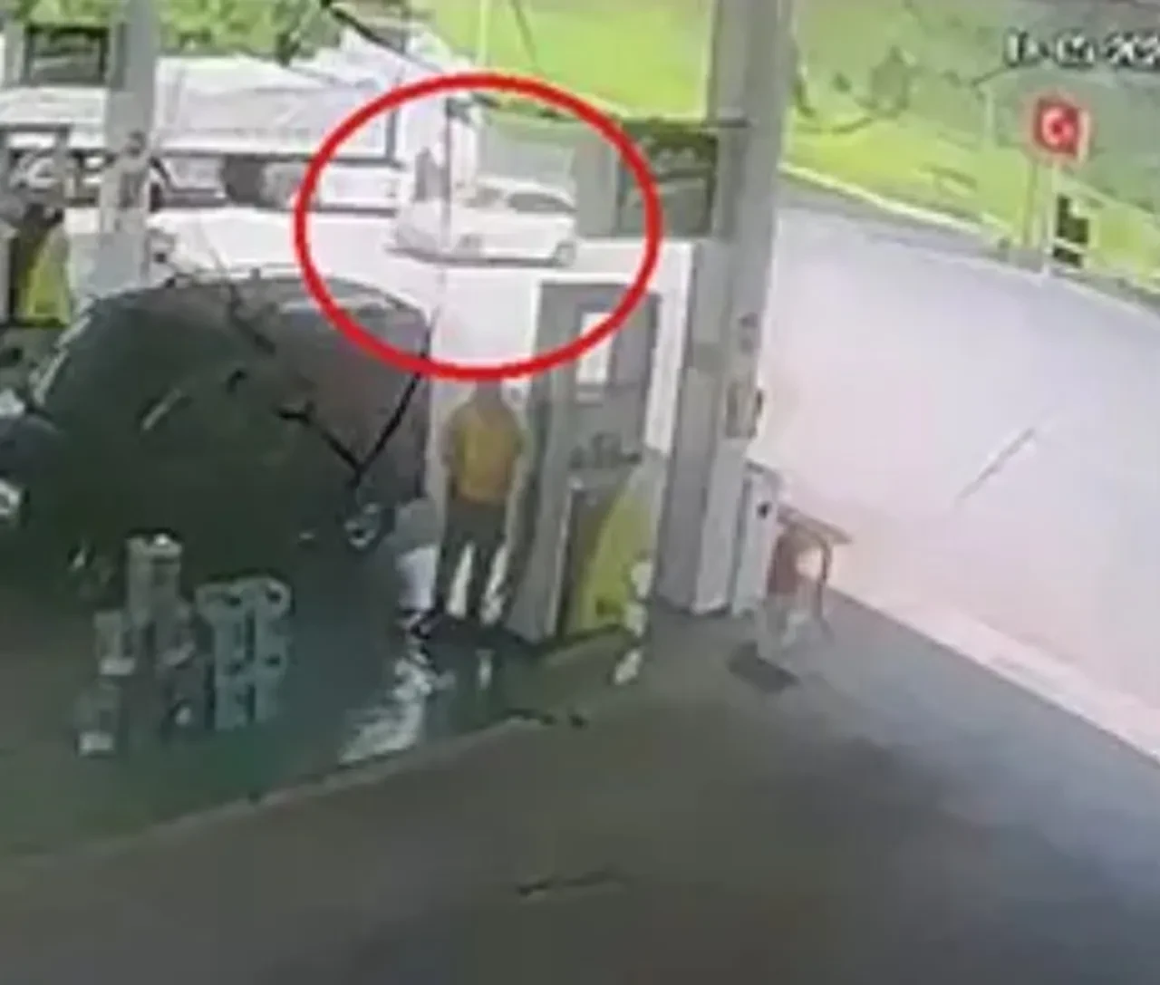 Mersin'deki katliamla ilgili yeni detay! O anları korku dolu gözlerle anlattı: Önce bal istedi, sonra kurşun yağdırdı