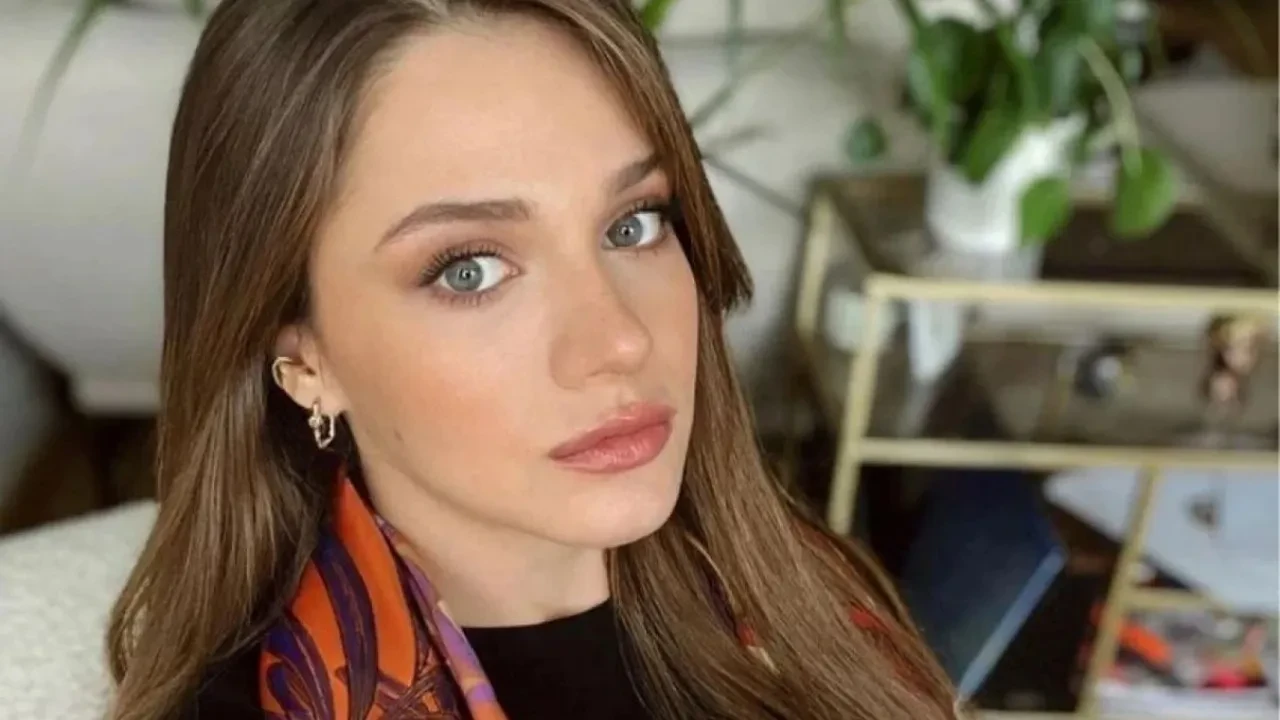Miray Daner ile 3 yıllık sevgilisi Ata Caner Çerçioğlu’ndan sevindiren haber! İlişkilerini ciddi bir boyuta taşıyacaklar