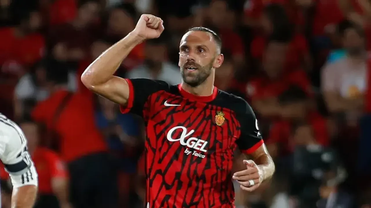 Okan Buruk, Fenerbahçe'nin gözdesini istiyor! Yıldız golcüyle telefonda görüştü: Transfere yeşil ışık yaktı