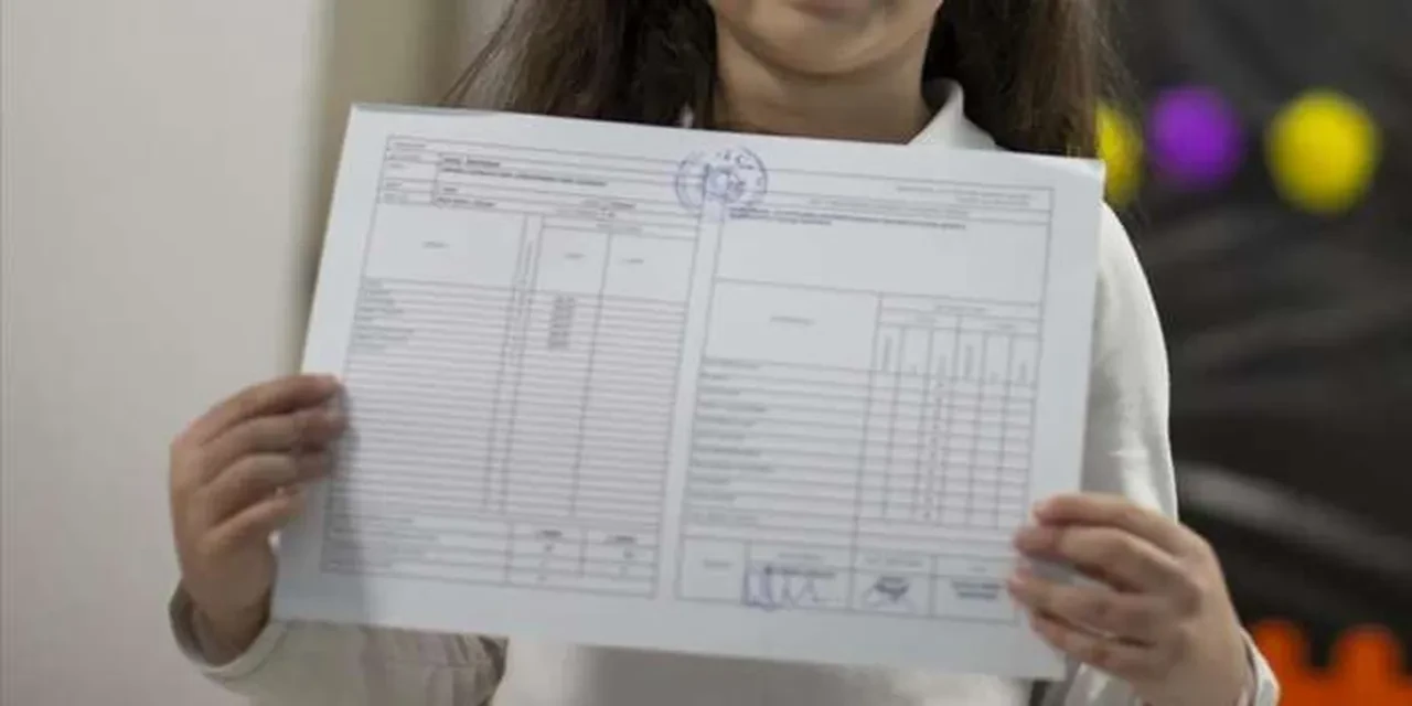 Okullar ne zaman kapanıyor? Okullar ne zaman tatil olacak? Yaz tatili tarihi kesinleşti: 2026 yaz tatili tarihleri