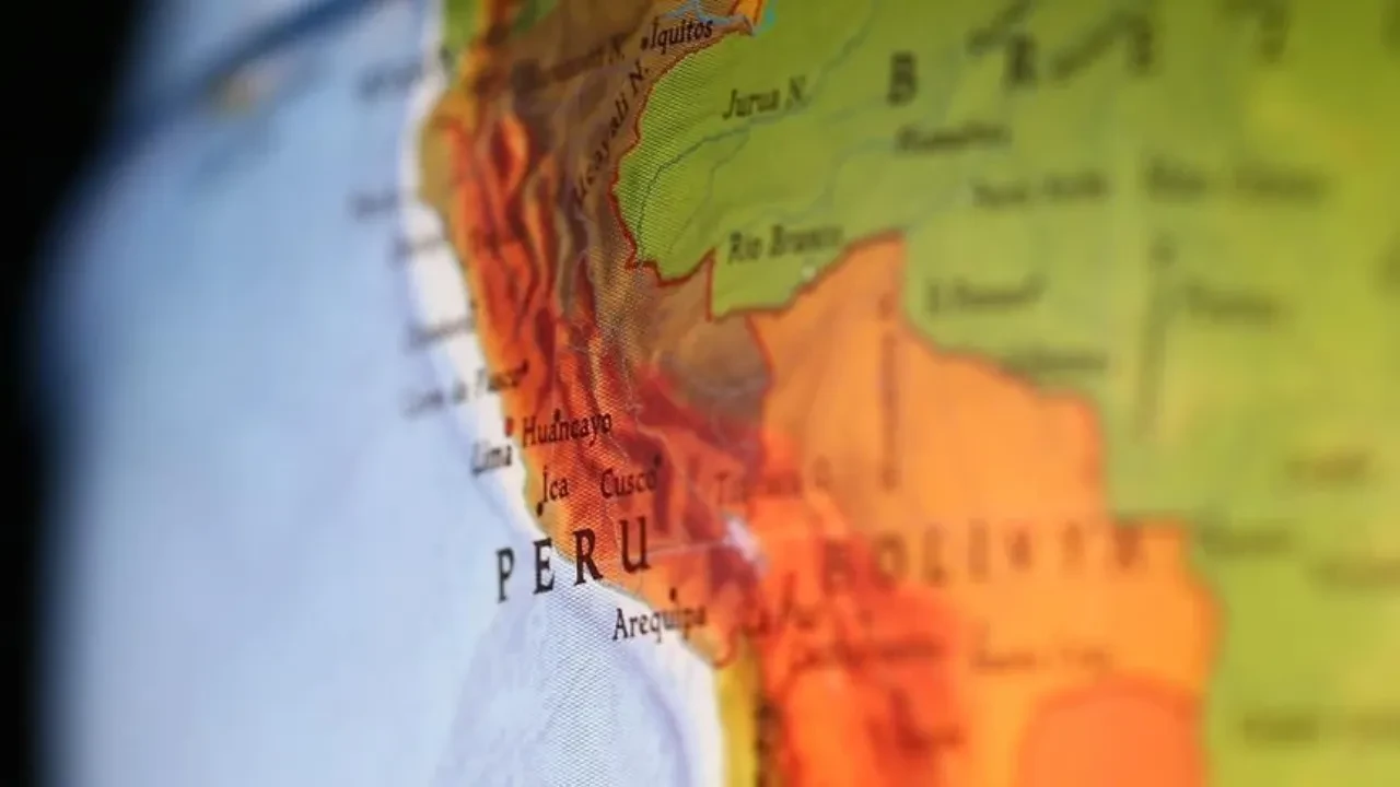 Peru'da şiddetli deprem! Büyük paniğe yol açtı