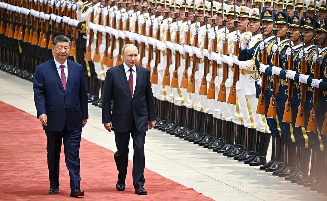 Rus lider Putin ve Çin Devlet Başkanı Xi'nin buluşmasında Trump'a yaylım ateşi: Orman kanunu göndermesi