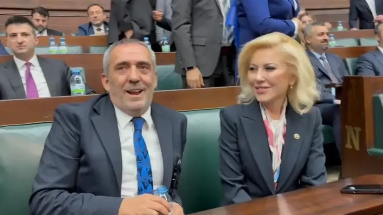 Yavuz Bingöl AK Parti grup toplantısına katıldı: 'Siyasetten uzak duramıyoruz'