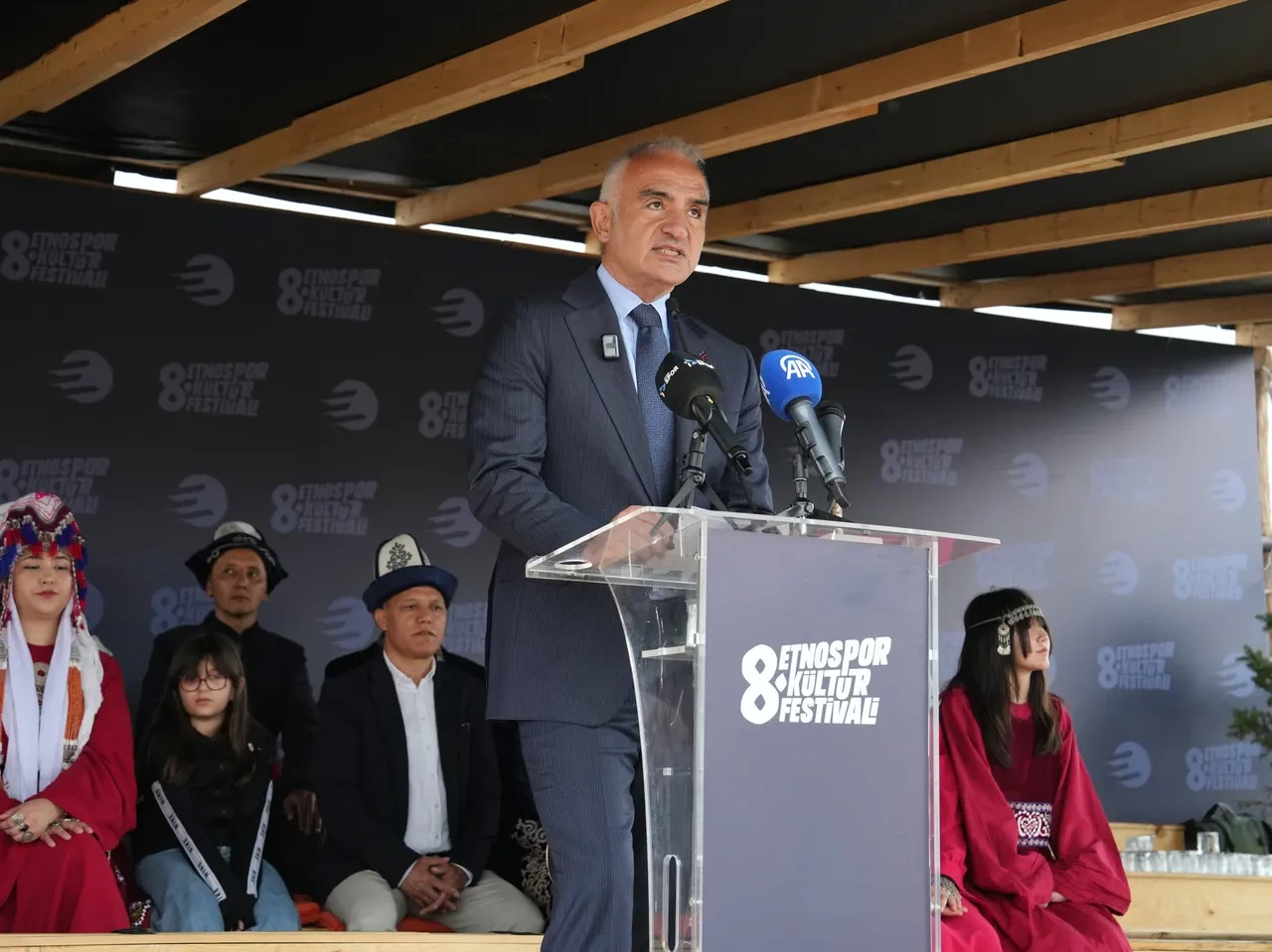 8. Etnospor Kültür Festivali'nde renkli şölen! Bilal Erdoğan: Dünyanın tüm renkleri burada!