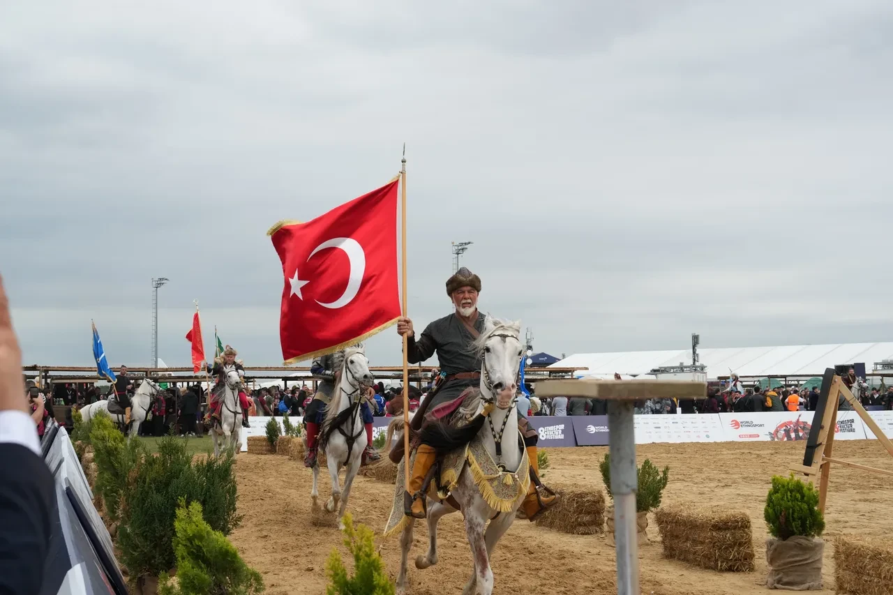 8. Etnospor Kültür Festivali'nde renkli şölen! Bilal Erdoğan: Dünyanın tüm renkleri burada!