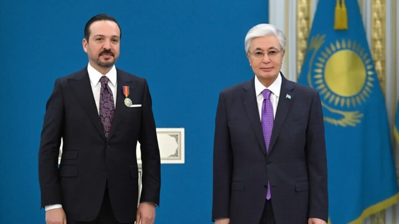 AK Parti Genel Başkan Yardımcısı Kürşat Zorlu'ya Kazakistan'dan 'Dostluk' nişanı