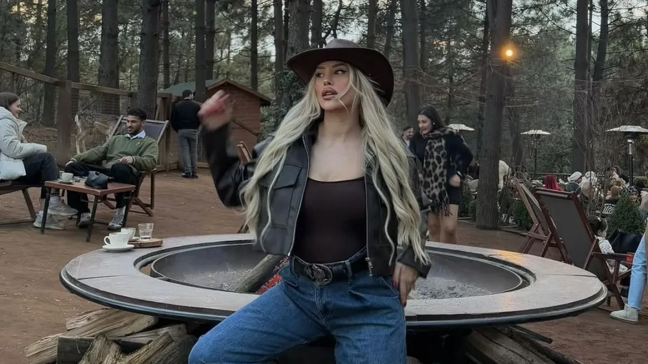 Cansu Tekin kimdir? Cansu Tekin kaç yaşında? Cansu Tekin mesleği nedir?