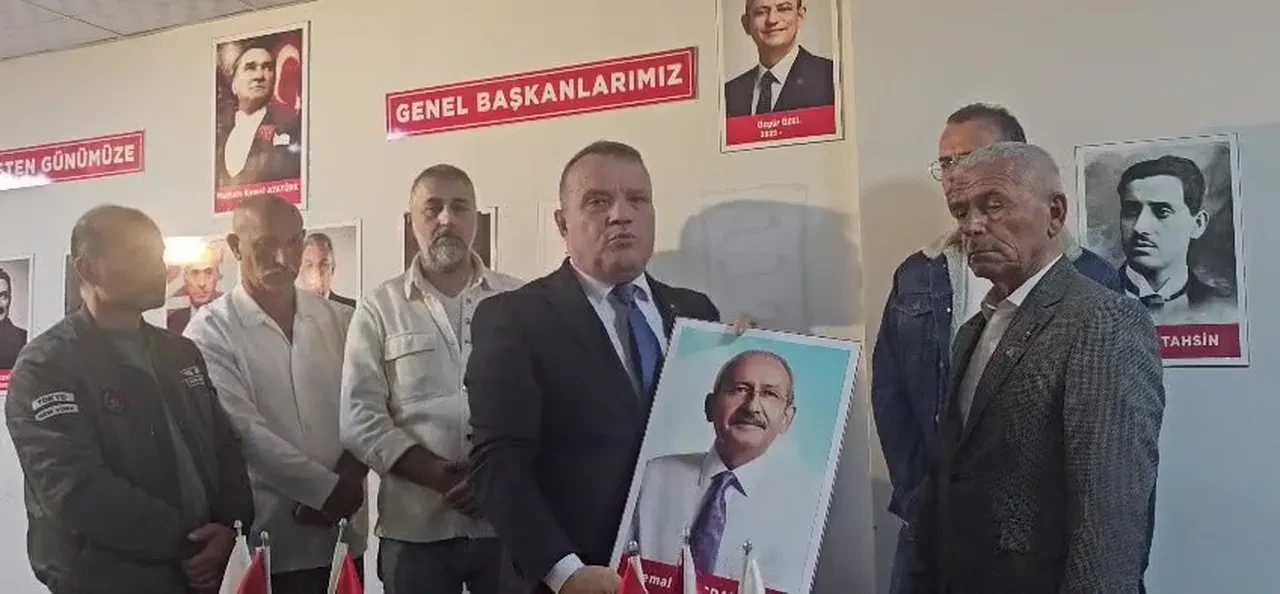 CHP'de mutlak butlan krizi: Kemal Kılıçdaroğlu'nun fotoğrafı indirildi