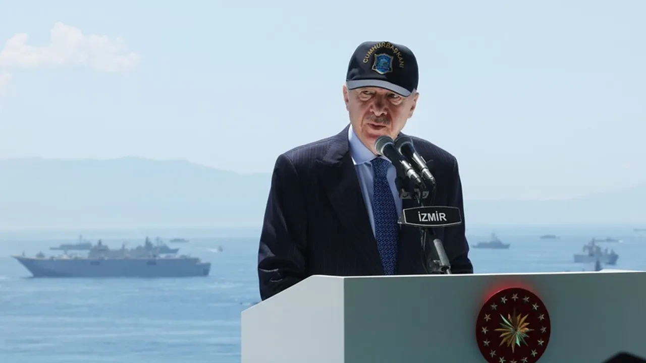Cumhurbaşkanı Erdoğan'dan EFES-2026'da önemli açıklamalar! 'Türk ordusu, barışın ordusudur'