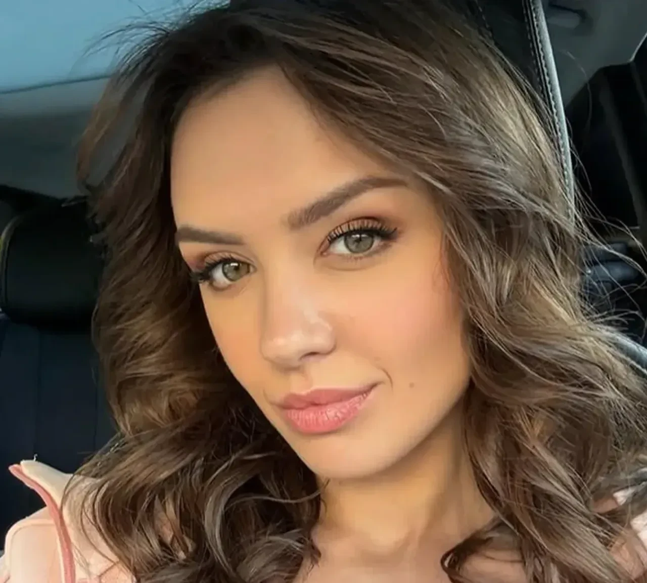 Felicia Sağnak kimdir? Felicia Sağnak kaç yaşında? Felicia Sağnak mesleği nedir?
