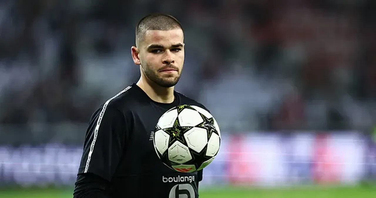 Fenerbahçe'de kale dünya yıldızına emanet: Ederson gidiyor, Paris'in genç devi geliyor!