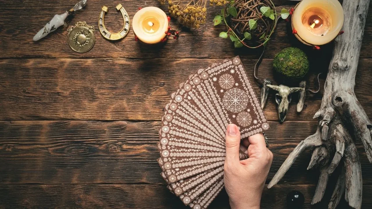 Günlük tarot kart açılımı 22 Mayıs 2026! Sezgisel olarak net olacaksınız