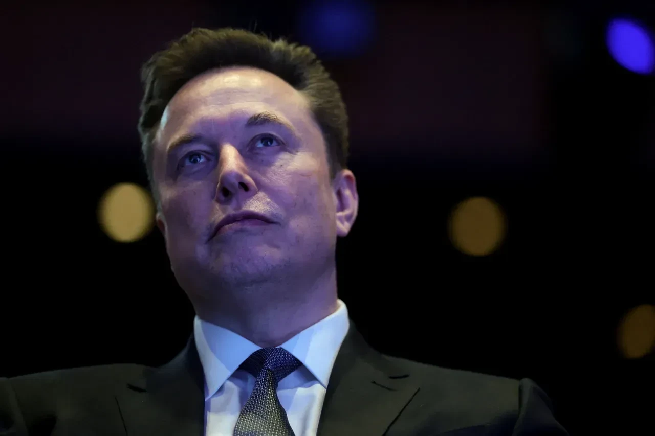 Musk’tan trilyon dolarlık hamle: SpaceX halka arz için düğmeye bastı