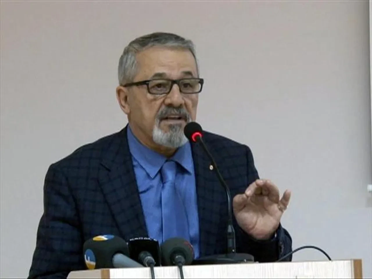 Naci Görür Malatya depreminin ardından uyardı: Kaçış yok, bugün olmazsa yarın olur!