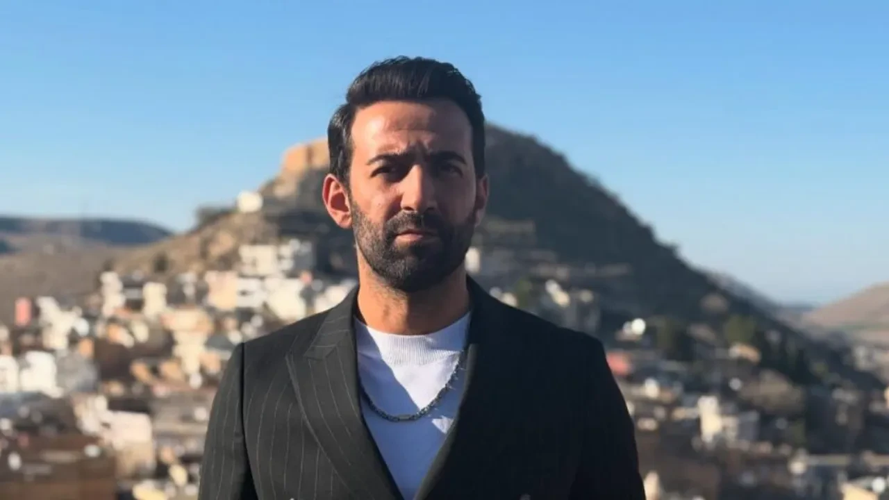 Uzak Şehir dizisinde yeni bir ayrılık daha! Uzak Şehir'in Demir'i Ferit Kaya ekranlara veda ediyor