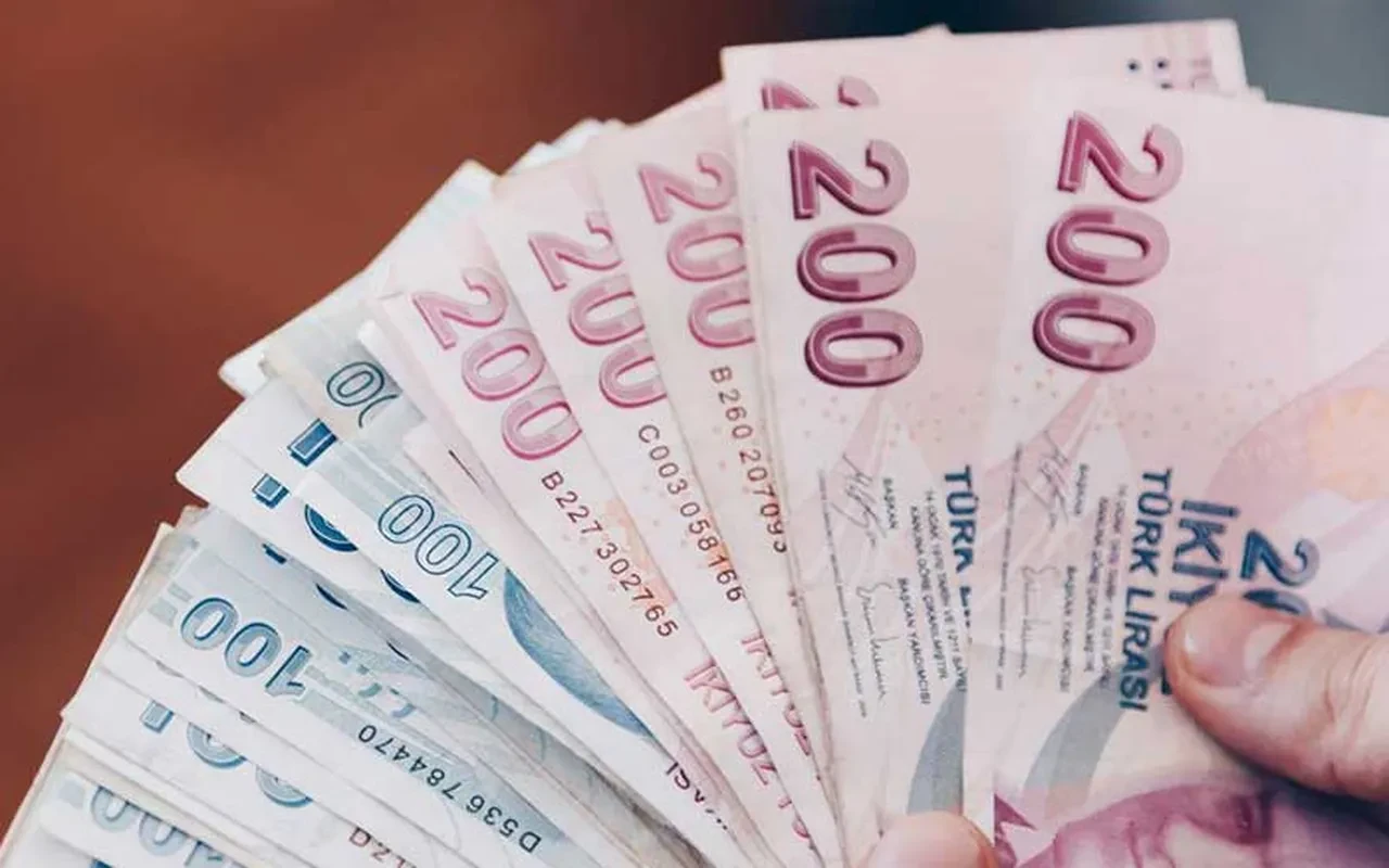 Varlık barışı düzenlemesi Meclis'ten geçti: Kazancını Türkiye'ye getirene vergi muafiyeti, SGK borçlarına 72 ay taksit