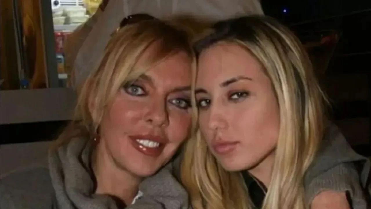 Ahu Tuğba’nın kızı Anjelik’ten olay sözler! “Annemin artıklarını alan bir kadın var”