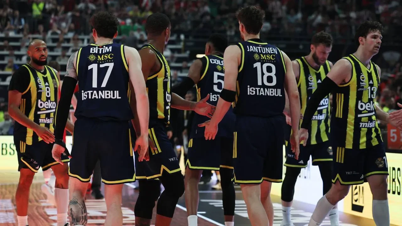 Fenerbahçe Beko, Final Four'dan elendi! Sarı-lacivertliler, EuroLeague'de Olympiakos'a kaybetti