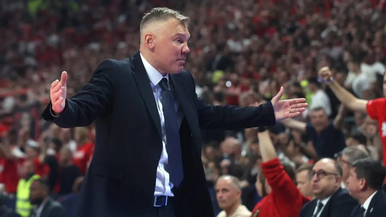 Fenerbahçe Beko'da Jasikevicius, Olympiakos yenilgisinin ardından konuştu! "Felaket bir oyun ortaya koyduk"