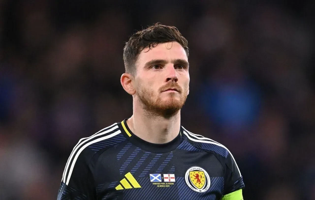Fenerbahçe'nin gündemindeydi: Andrew Robertson için başka bir Süper Lig devi daha devreye girdi!