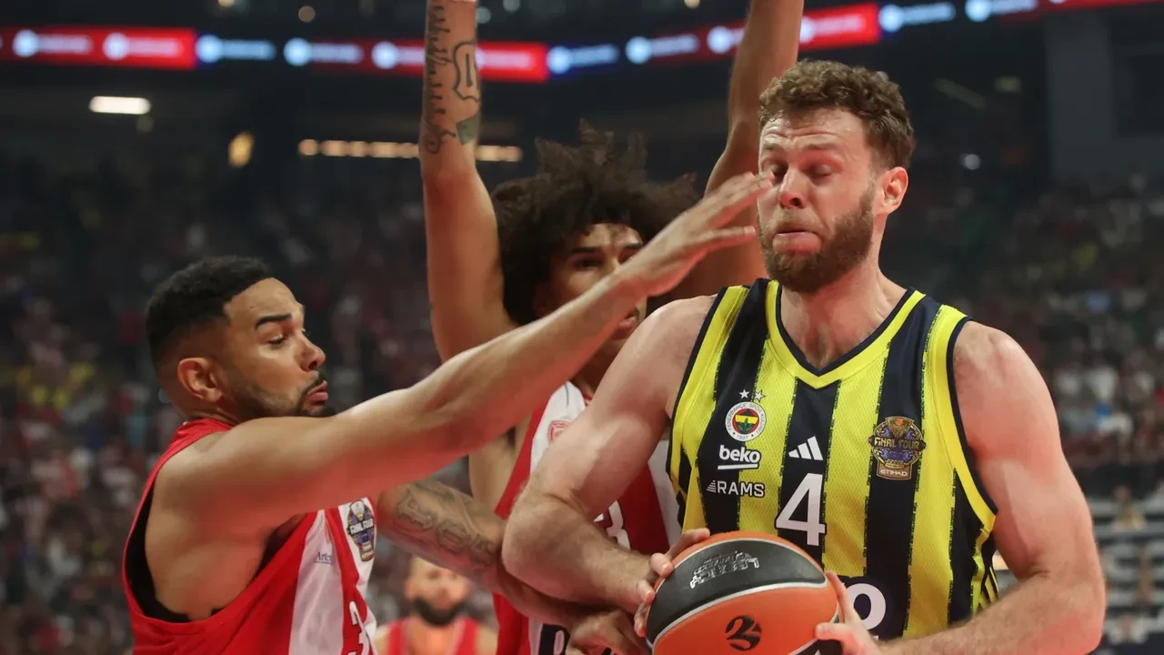Olympiakos Fenerbahçe Beko maç skoru kaç kaç? Fenerbahçe Beko elendi mi?