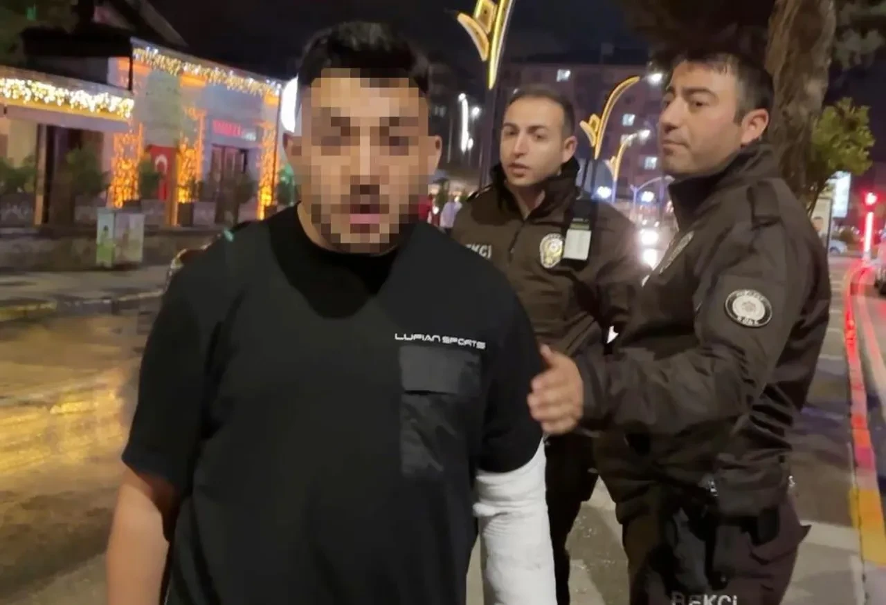Polise önce yalvardı sonra küfürler edip kaçtı: O anlar kamerada
