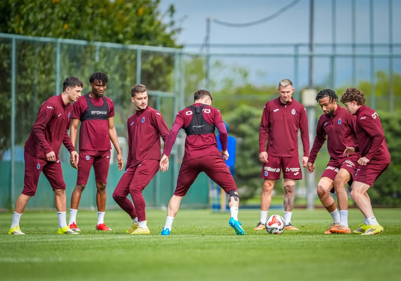 Trabzonspor ve Konyaspor tarihi finalde karşı karşıya! İşte mücadelenin muhtemel 11'leri