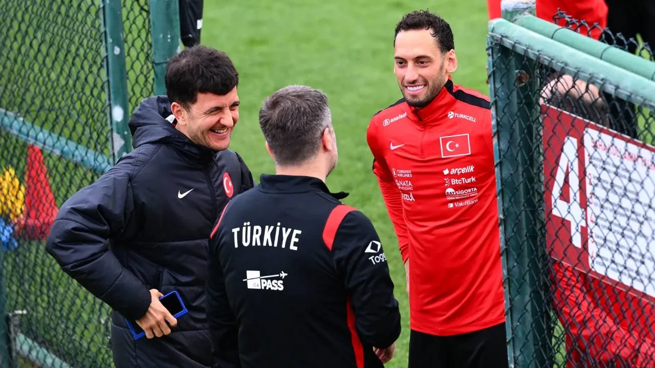 Türkiye, Dünya Kupası hazırlıklarına başladı! A Milli Takım, Riva'da ilk antrenmanını yaptı