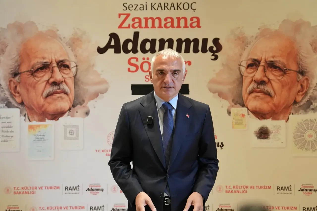 Bakan Ersoy duyurdu: Sezai Karakoç'un gizli arşivi ilk kez görülecek