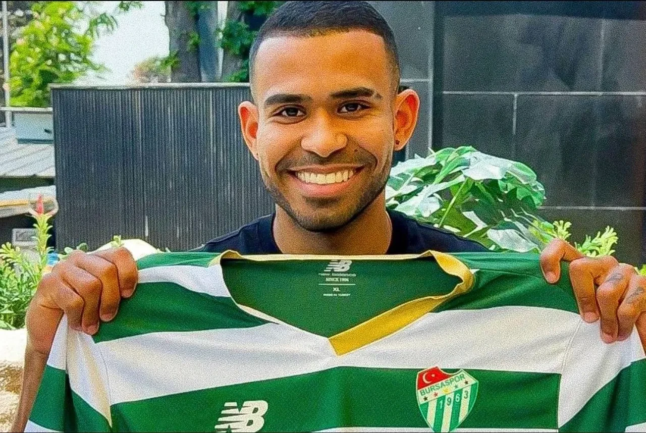 Bursaspor'da heyecanlandıran transfer! Juergen Elitim ile sözleşme imzalandı