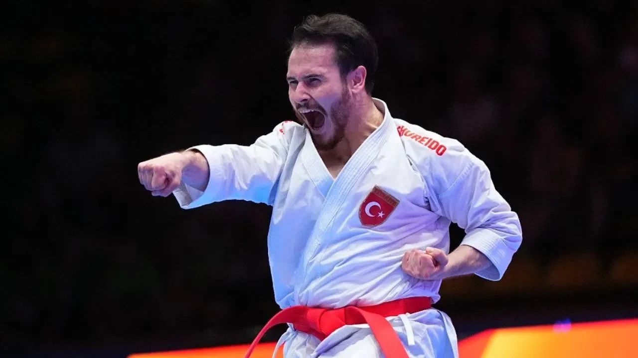 Enes Özdemir'den Avrupa Karate Şampiyonası'nda altın madalya