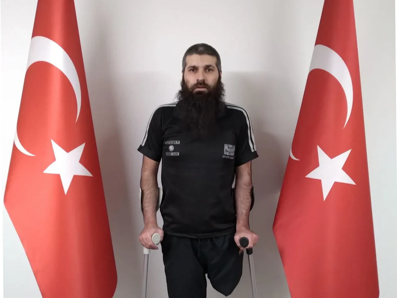 MİT'ten Suriye'de DEAŞ operasyonu! Kırmızı bültenle aranan 10 DEAŞ'lı terörist yakalandı