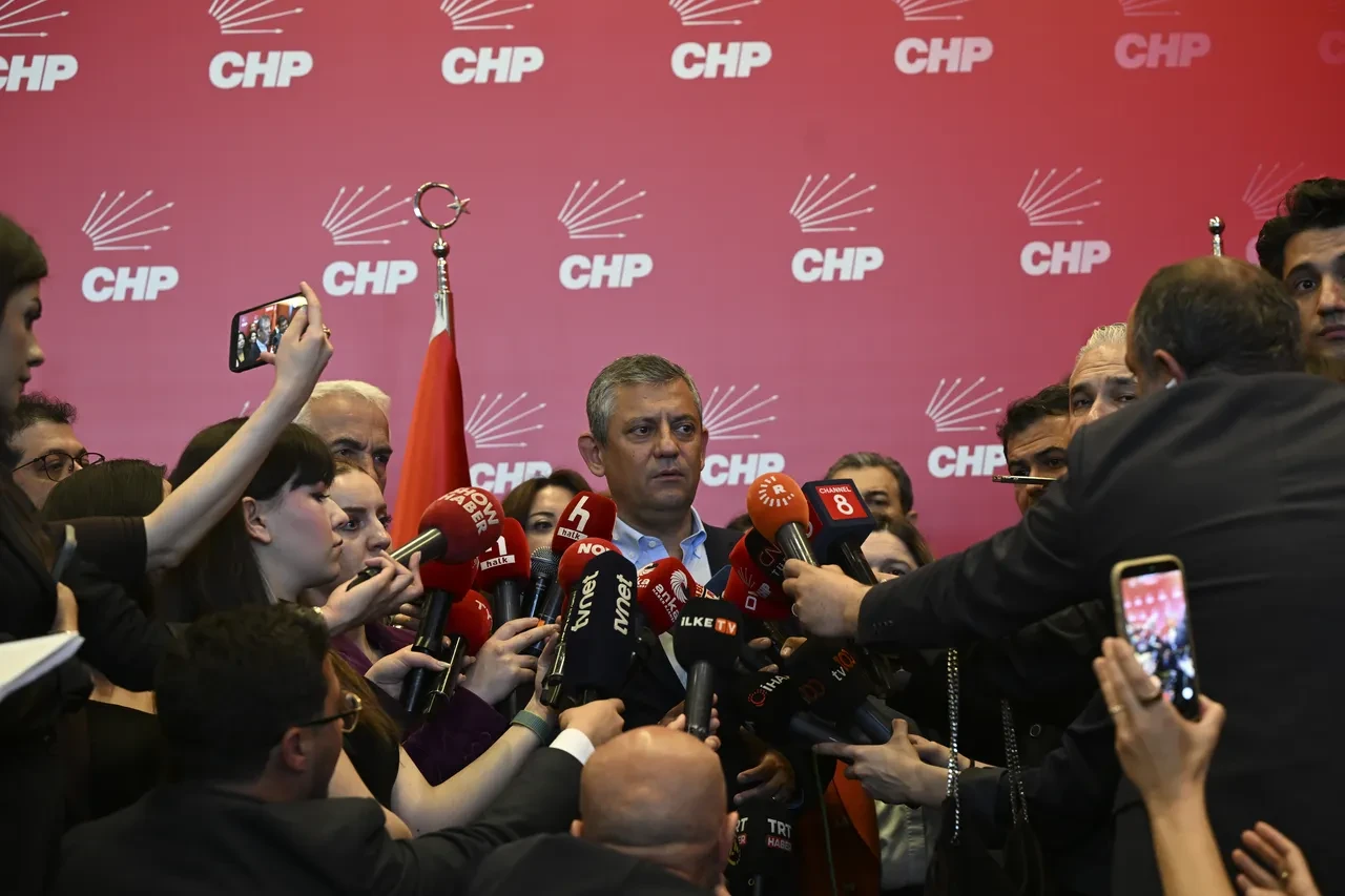 Özgür Özel 'uzlaşma yok' dedi, CHP lideri Kılıçdaroğlu ile görüşmek için şartını açıkladı