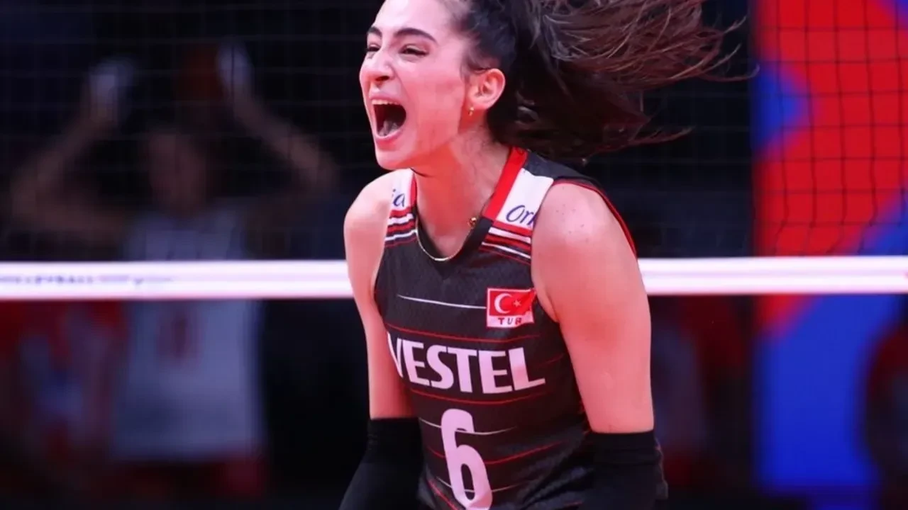Saliha Şahin gündem olan açıklamalarıyla rakiplerine gözdağı verdi! Filenin Sultanları'nda hedef belli oldu