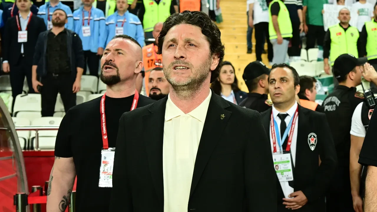 Trabzonspor'da Fatih Tekke, Türkiye Kupası zaferini değerlendirdi! "Çok mutluyum"