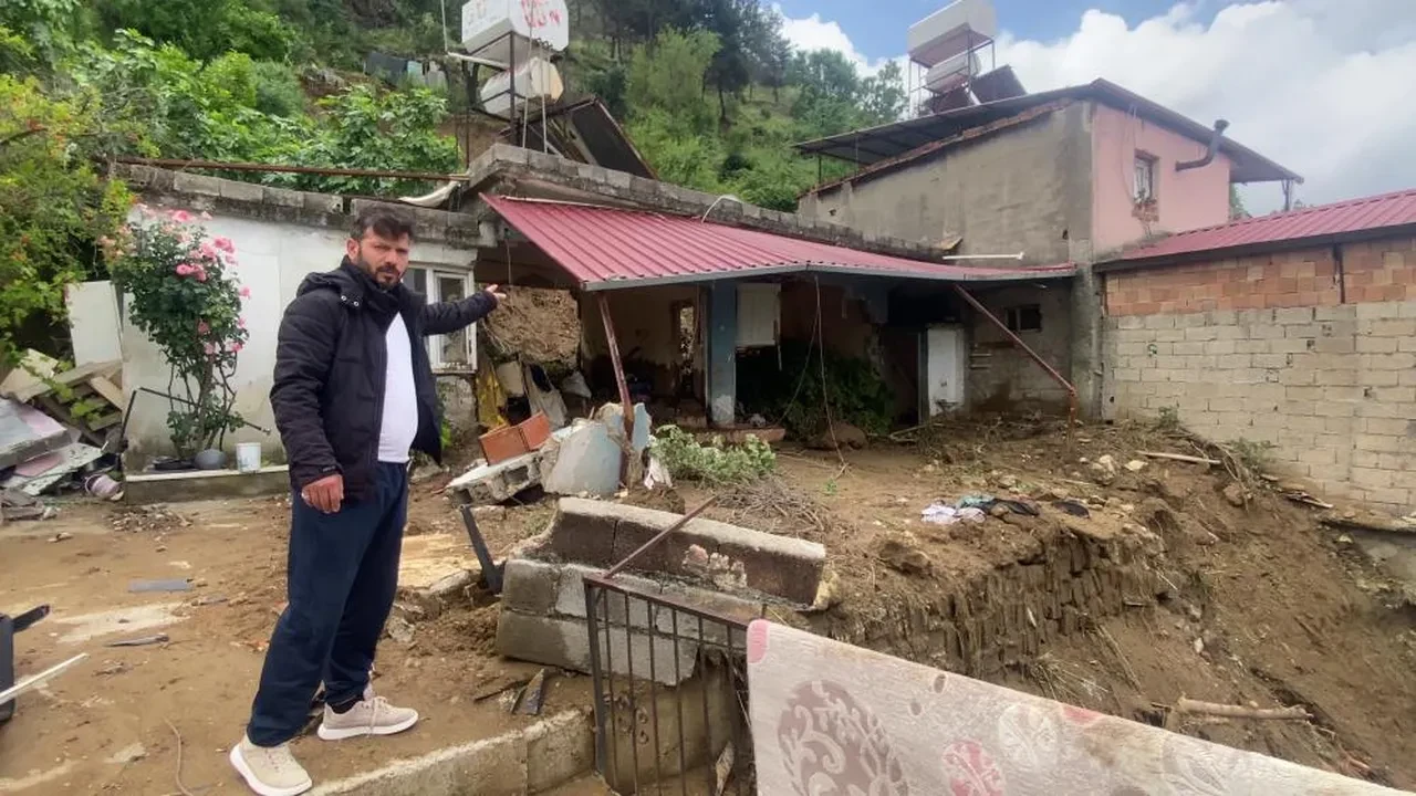 Uykuda gelen felaket: Annesi güvenli diye gönderdi, çekyatta sıkışarak can verdi