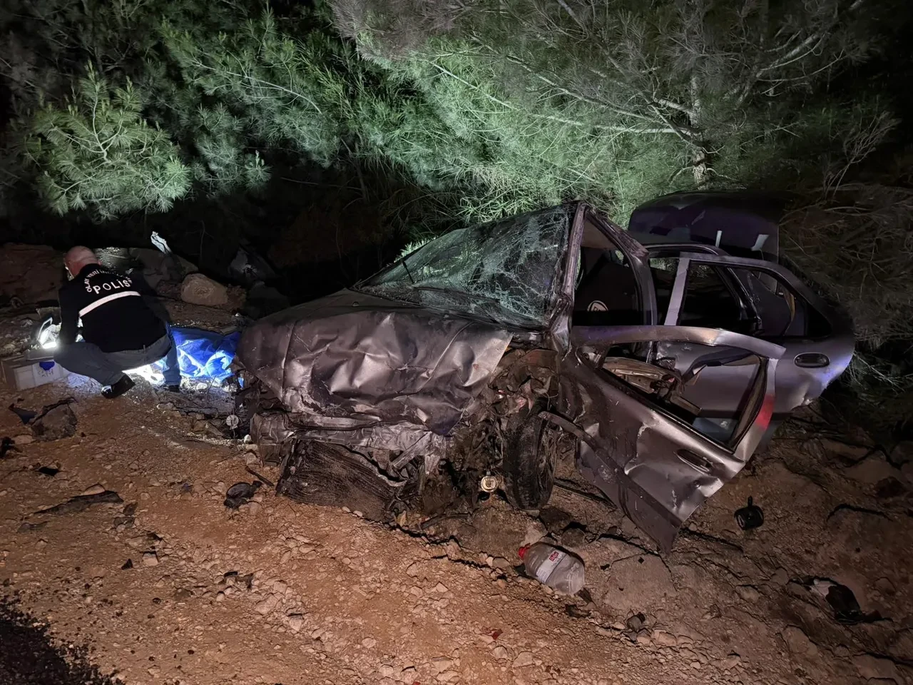 Adana'da feci kaza: 4 yaşında kızları olan genç çiftten acı haber