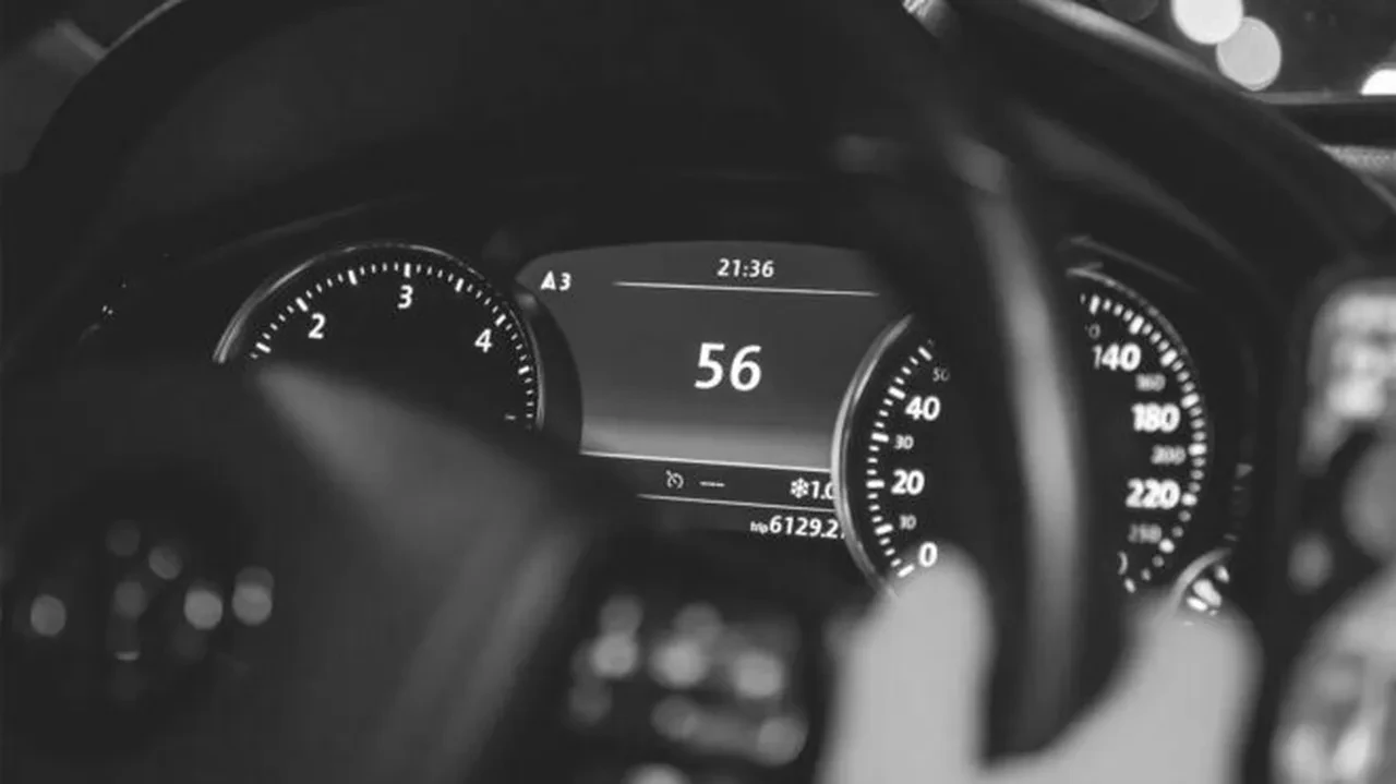 Araç sahipleri bayramda km sınırına dikkat! İşte hız limitlerinin aşılmasında gelen para cezaları