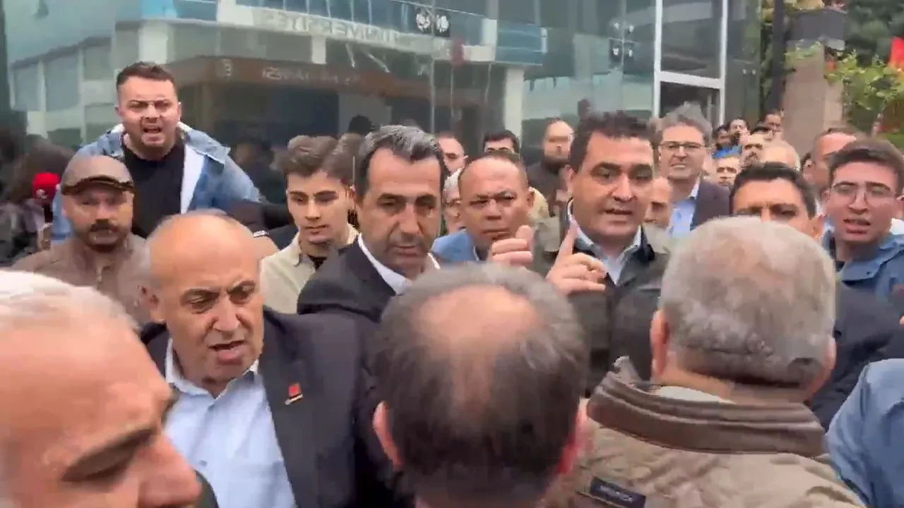 CHP lideri Kemal Kılıçdaroğlu'ndan partililere çağrı: Mahkeme kararına uyun