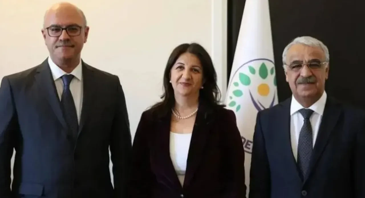 DEM Parti heyeti, İmralı'da Abdullah Öcalan ile görüştü
