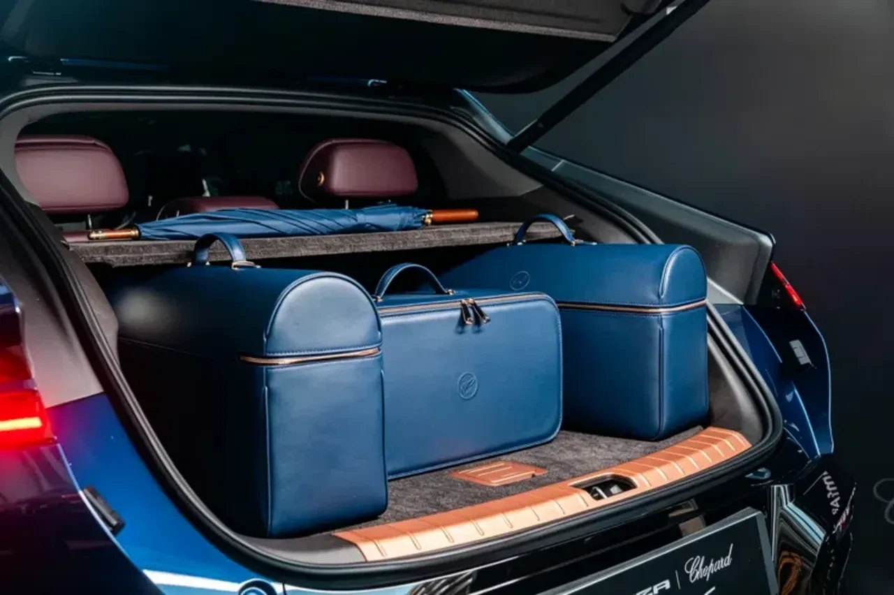Denza tarihinin en pahalı otomobili: Z9 GT Chopard Edition dudak uçuklatan fiyata satıldı